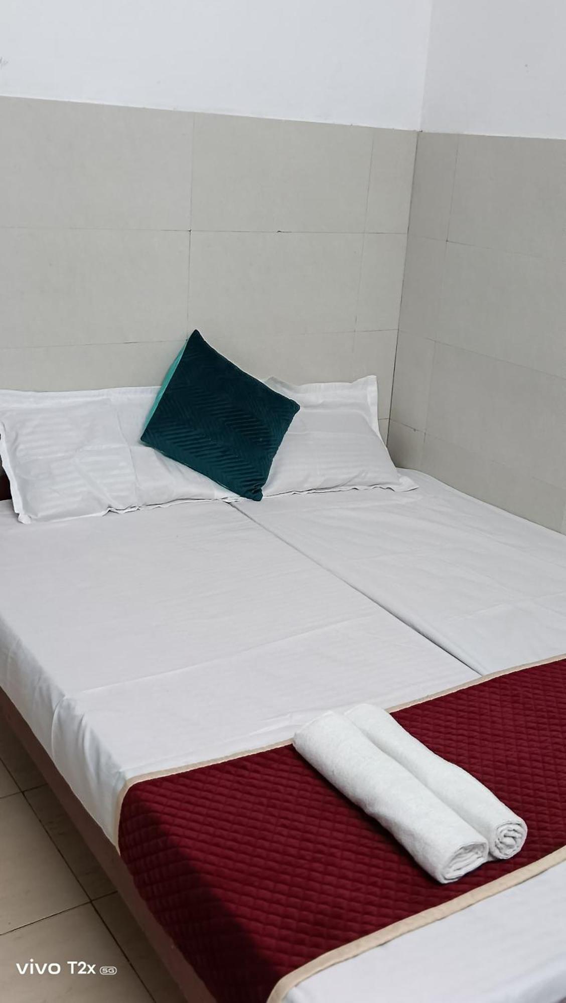 Midtown Residency Hotel Calecute Exterior foto